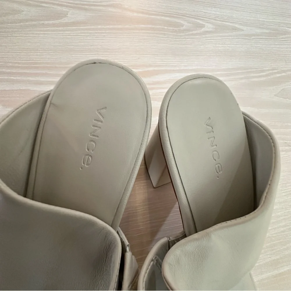 NEW Vince Nessia‎ Sandal Block Heel Off White Leather Women's 11 MSRP $325